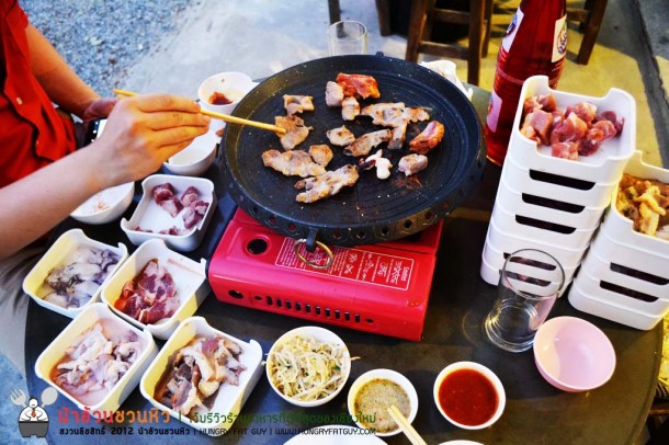 กินเนื้อย่างเกาหลี๊ เกาหลี ที่เมียงดง Korean BBQ