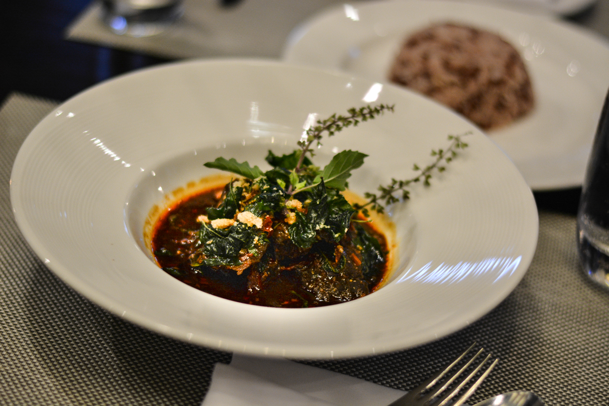 เนื้อวากิวผัดกะเพรา Twice Cooked Wagyu's Cheeks chilli, hot basil and beef crackling