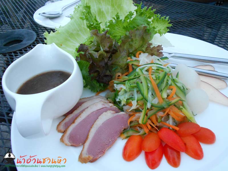 Xanadu Restaurant ร้านอาหารลอยฟ้า กลางใจเมือง