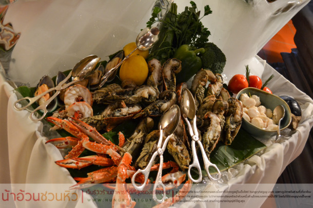 Friday Seafood Buffet at Akaligo Restaurant