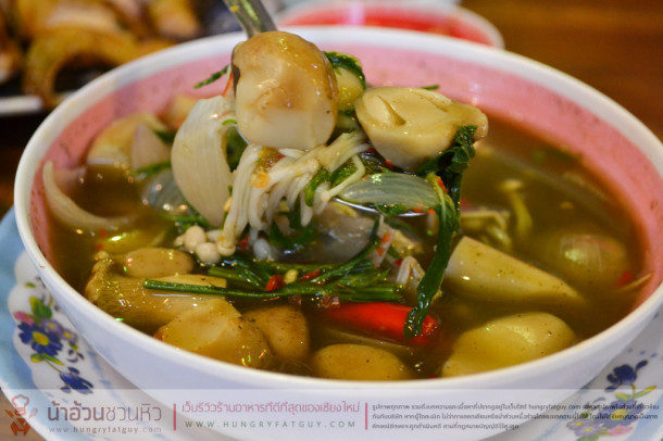 ส้มตำเมืองอุบล ไก่หันสมุนไพร สาขาเชียงใหม่