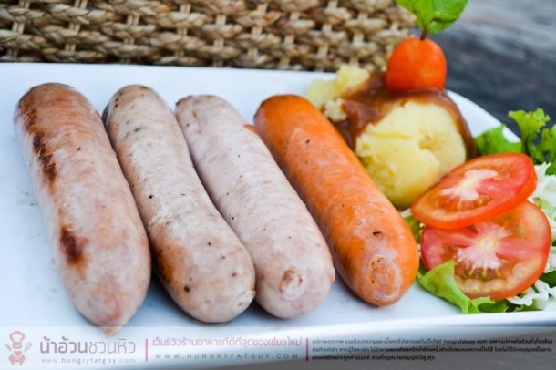 The Schweine (เดอะ ชไวเนอร์) ถ.คันคลองชลประทาน เชียงใหม่