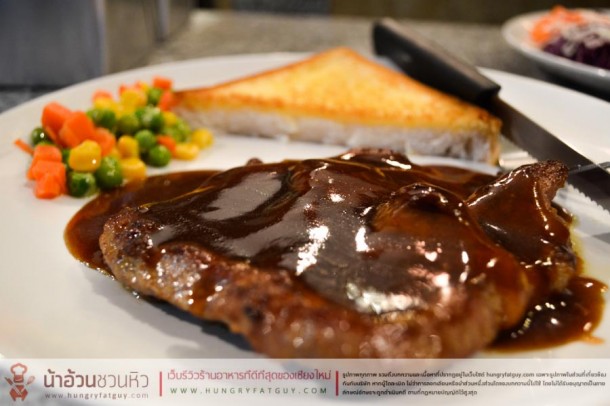 Whale Done Steak Bar ร้านสเต็กนี้ปลาวาฬทำเอง