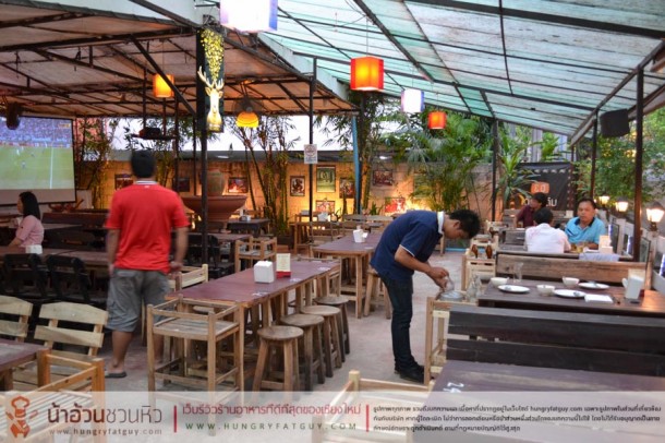 ร้านเดิม เดิม : ร้านนั่งดื่มบรรยากาศดี อาหารแปลกใหม่ หลังมอชอ