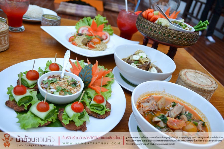 ซอมพอร์ ล้านนา ร้านอาหารเหนือ บรรยากาศดี กลางใจเมือง