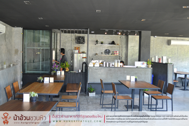 Cafe' Din Din ร้านอาหารฟิวชั่น เมนูแปลกใหม่มากมาย