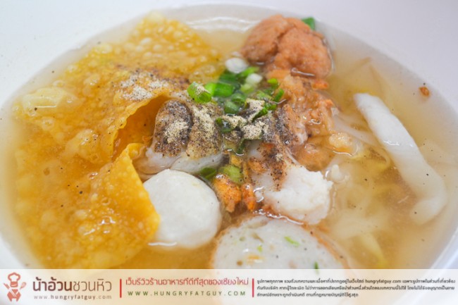 ก๋วยเตี๋ยวปลาโอวเล้ง สด สะอาด ลูกชิ้นปลาแท้ไม่คาว