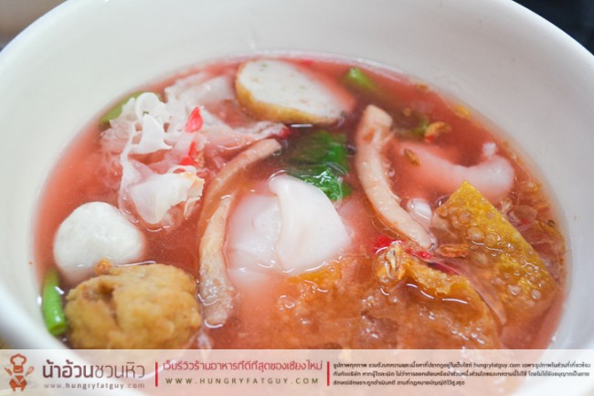 ก๋วยเตี๋ยวปลาโอวเล้ง สด สะอาด ลูกชิ้นปลาแท้ไม่คาว