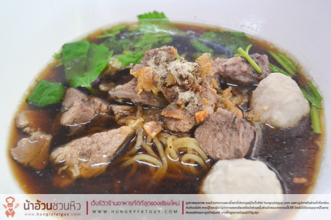 ก๋วยเตี๋ยวปลาโอวเล้ง สด สะอาด ลูกชิ้นปลาแท้ไม่คาว