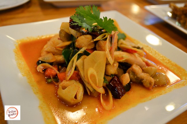 Dude Cafe ร้านอาหารไทยรสชาติเข้มข้น นิมมานเหมินทร์ เชียงใหม่