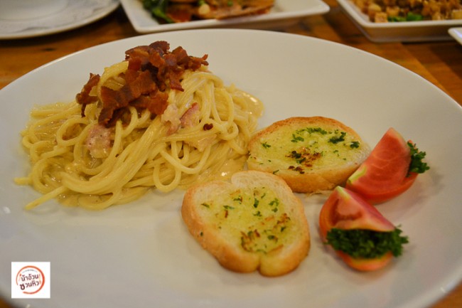 Dude Cafe ร้านอาหารไทยรสชาติเข้มข้น นิมมานเหมินทร์ เชียงใหม่