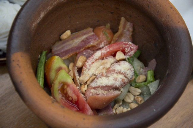 ส้มตำยกครก สาขานิมมานเหมินทร์ 11 อร่อยแซ่บเต็มๆ ครก