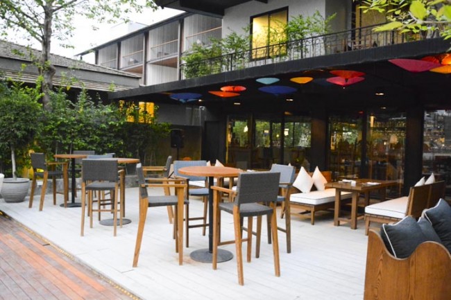 Lanna River Bar ร้านนั่งชิลเก๋ๆ ริมน้ำปิง เสน่ห์แห่งใหม่ของ Sala Lanna