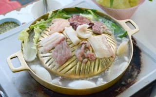 Permanent Link to สุดยอดตำนานหมูกระทะเชียงใหม่เกือบ 30ปี ร้านหมูกระทะช้างเผือก