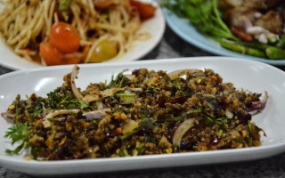 Permanent Link to อีสานรสแซ่บ จัดจ้าน เป็นตำนานอยู่คู่เชียงใหม่ ที่ แก่นชัย อาหารอีสาน