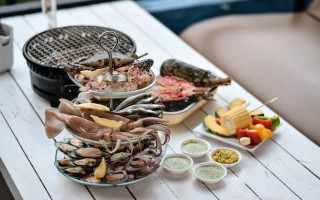 Permanent Link to สุข สนุก ผ่อนคลาย ร้านอาหารบรรยากาศชิลๆ กลางทะเลกับ Maldives เชียงใหม่