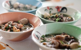Permanent Link to มี 10 บาท ก็อิ่มได้ ก๋วยเตี๋ยวราคาประหยัดขวัญใจมหาชน ที่ร้านครัวบ้านขวัญ ก๋วยเตี๋ยว 10 บาท