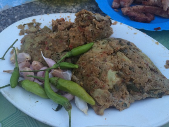หมูแอ๊บ