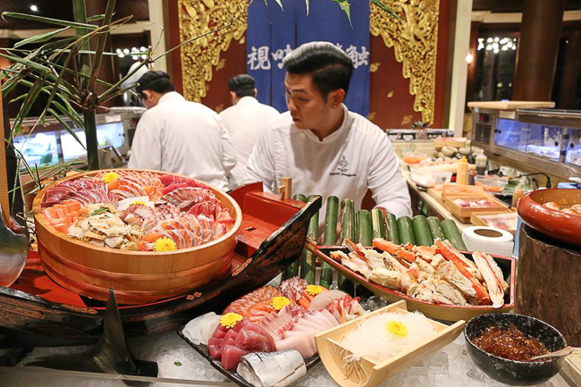 บุฟเฟ่ต์อาหารญี่ปุ่นอันดับหนึ่งของเชียงใหม่ ที่ยังไม่มีใครโค่นแชมป์ลงได้ – REN by Dhara Dhevi