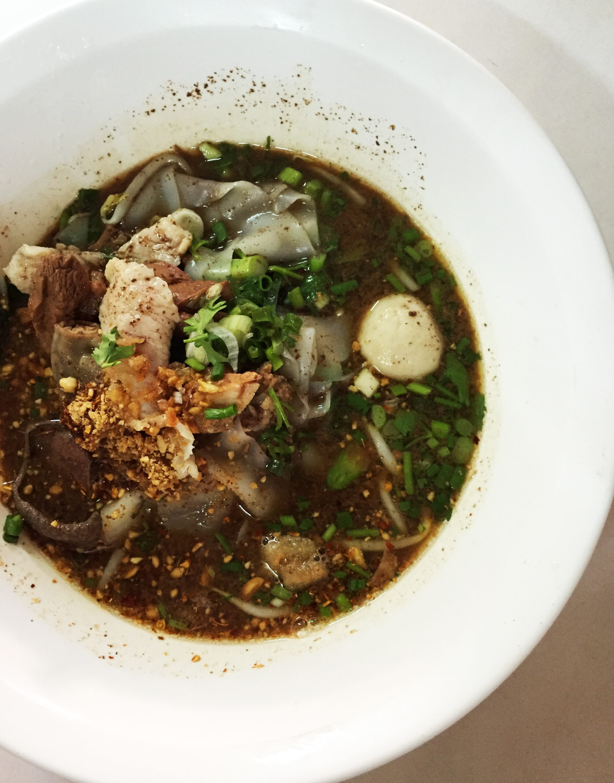 ร้านก๋วยเตี๋ยวเรือรังสิตโกเฮง หน้าสารพัดช่าง