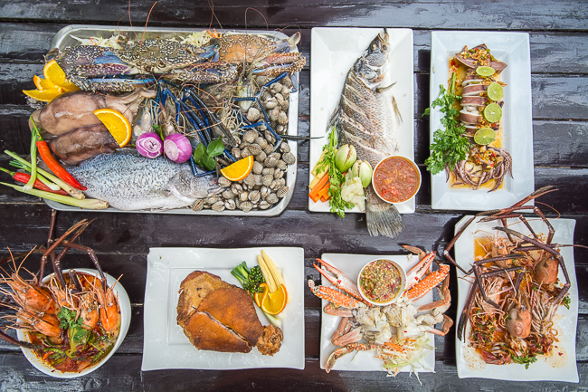 อาหารทะเลบุฟเฟ่ต์เจ้าแรกของเชียงใหม่ อันดามัน ซีฟู๊ด ร้าน Seafood สุดคุ้ม ชื่อดังระดับตำนาน