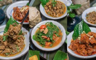 Permanent Link to อิ่มอร่อยกับอาหารเหนือแบบโฮมเมด รสชาติที่มีเอกลักษณ์จากรุ่นสู่รุ่นที่ร้าน ชุ่ม อาหารพื้นเมือง