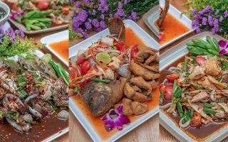 Permanent Link to สายแซ่บท้าให้ลอง เจ้าแรกในเชียงใหม่กับส้มตำแบบฉบับเมืองเลย แซ่บสะใจจนวางช้อนไม่ลงที่ ช่อมาลีตำเลย