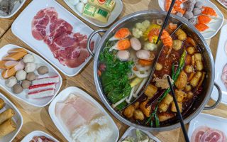 Permanent Link to อิ่มไม่อั้น คีบไม่ยั้ง บุฟเฟ่ต์หม้อไฟสุดคุ้ม 199 อิ่มเบ็ดเสร็จ อิ่มกันฟิน ๆ ในห้องแอร์สบาย ๆ ที่ DM Hotpot