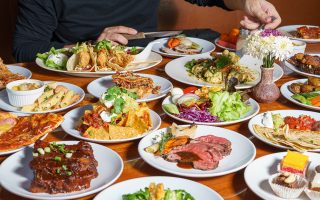 Permanent Link to อิ่มเต็มที่กับบุฟเฟ่ต์มื้อบ่าย สตาร์ทความอร่อยตั้งแต่บ่าย 3 หลากหลายอาหารนานาชาติที่ The Duke’s รวมโชค